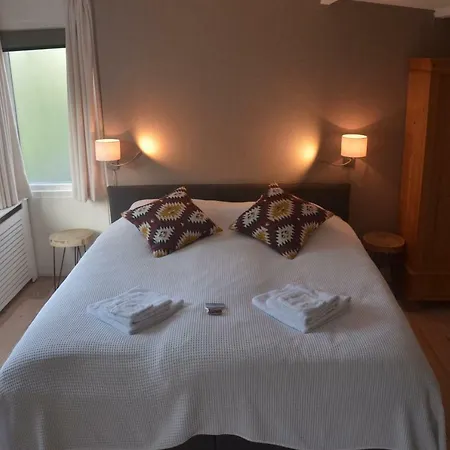 Bed And Breakfast Hattem *